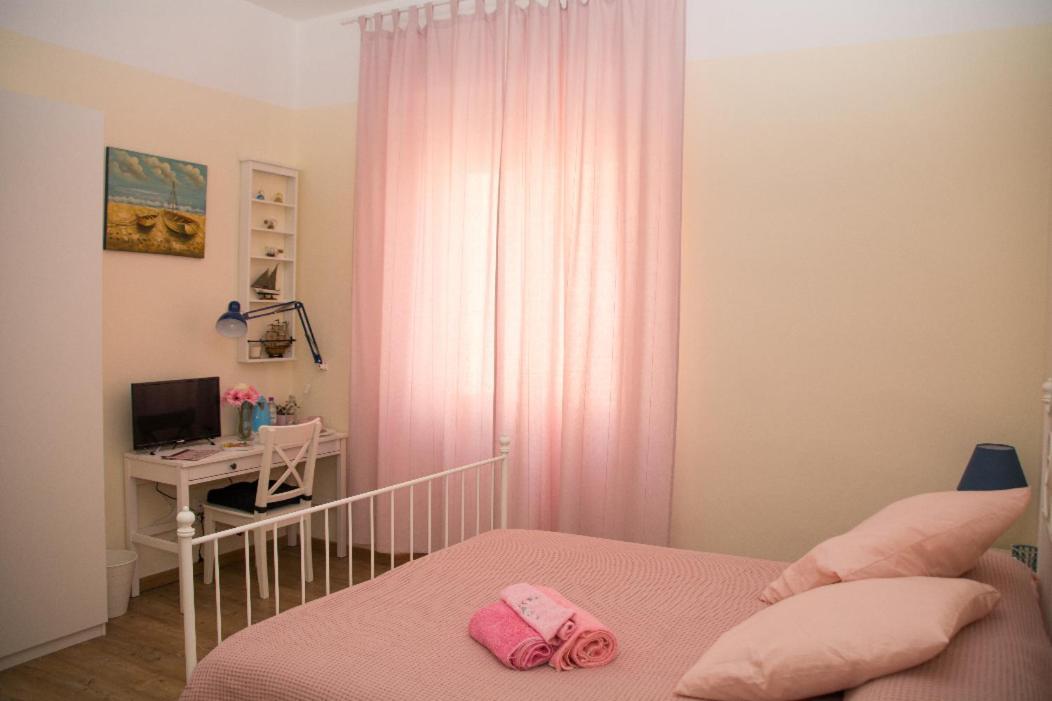 La Casa Dei Nonni Apartment ลีวอร์โน ภายนอก รูปภาพ